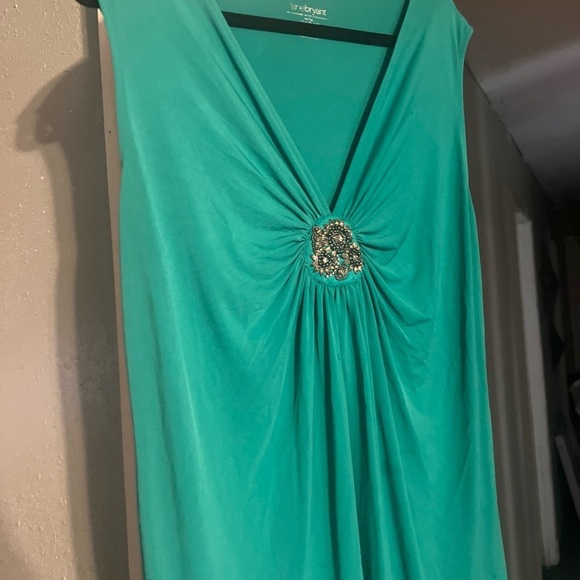 Lane Bryant Top Womens 14/16 Green Sleeveless V Neck Tank Blouse Beaded Stretch - Picture 2 of 12